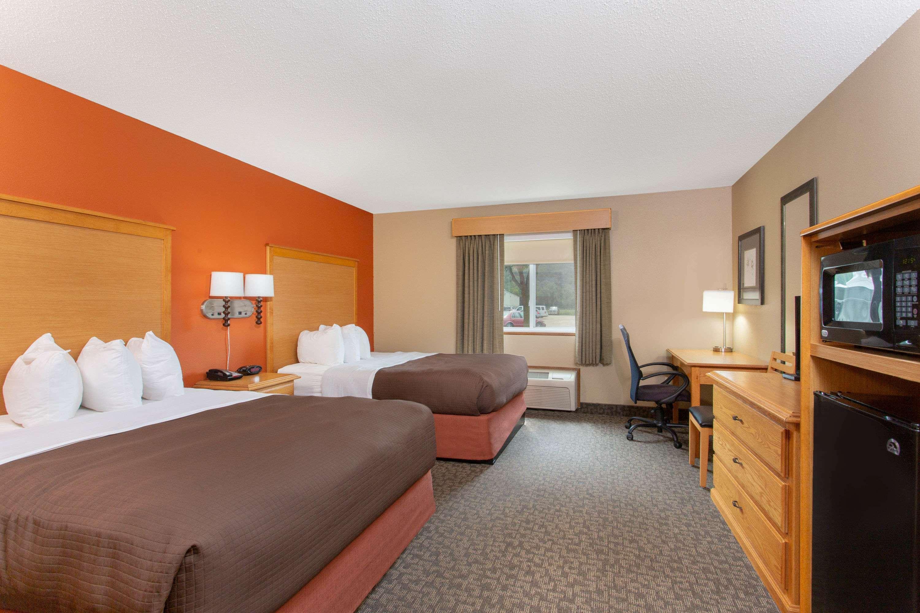 Americinn By Wyndham Boscobel Экстерьер фото