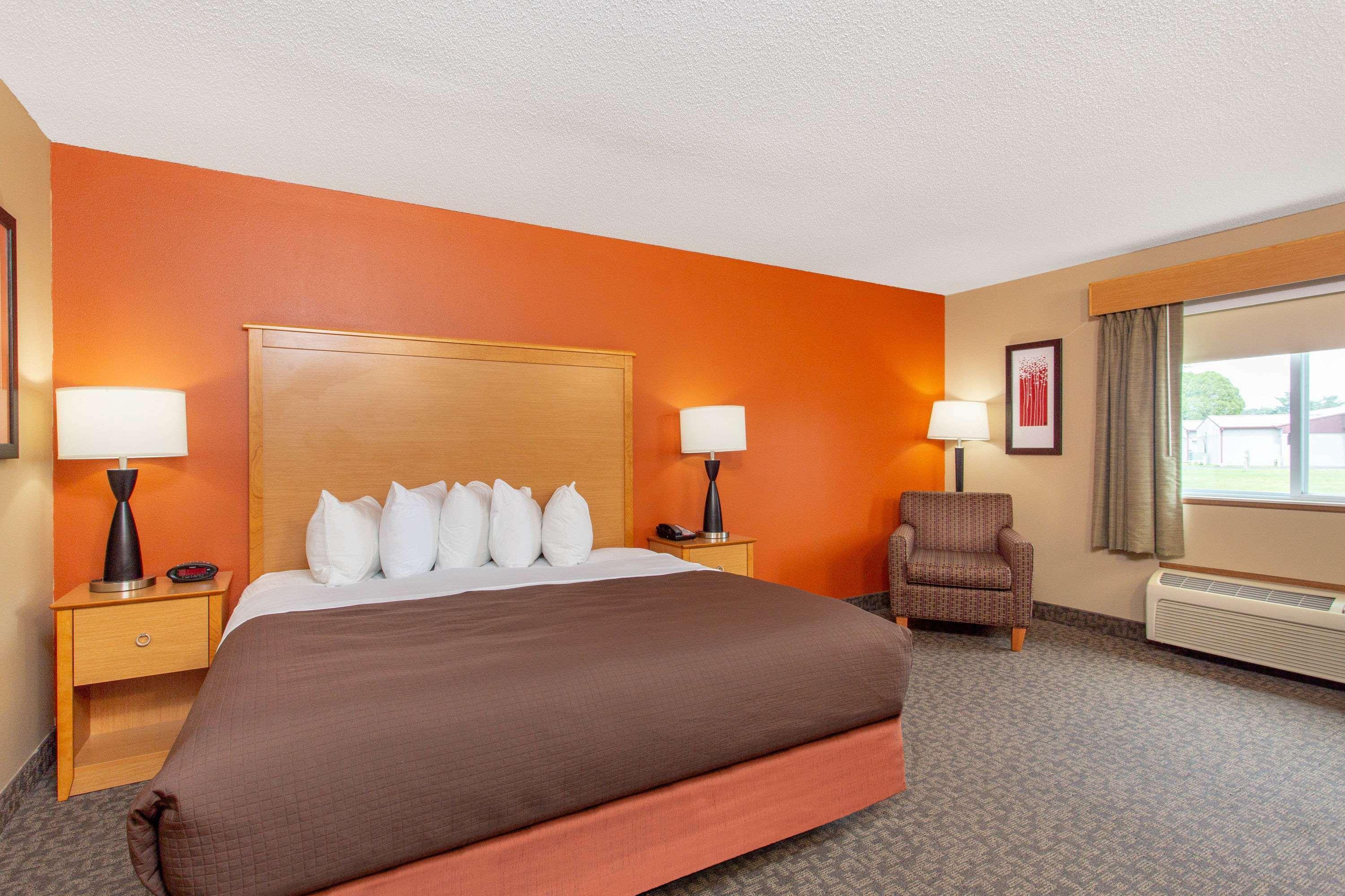 Americinn By Wyndham Boscobel Экстерьер фото