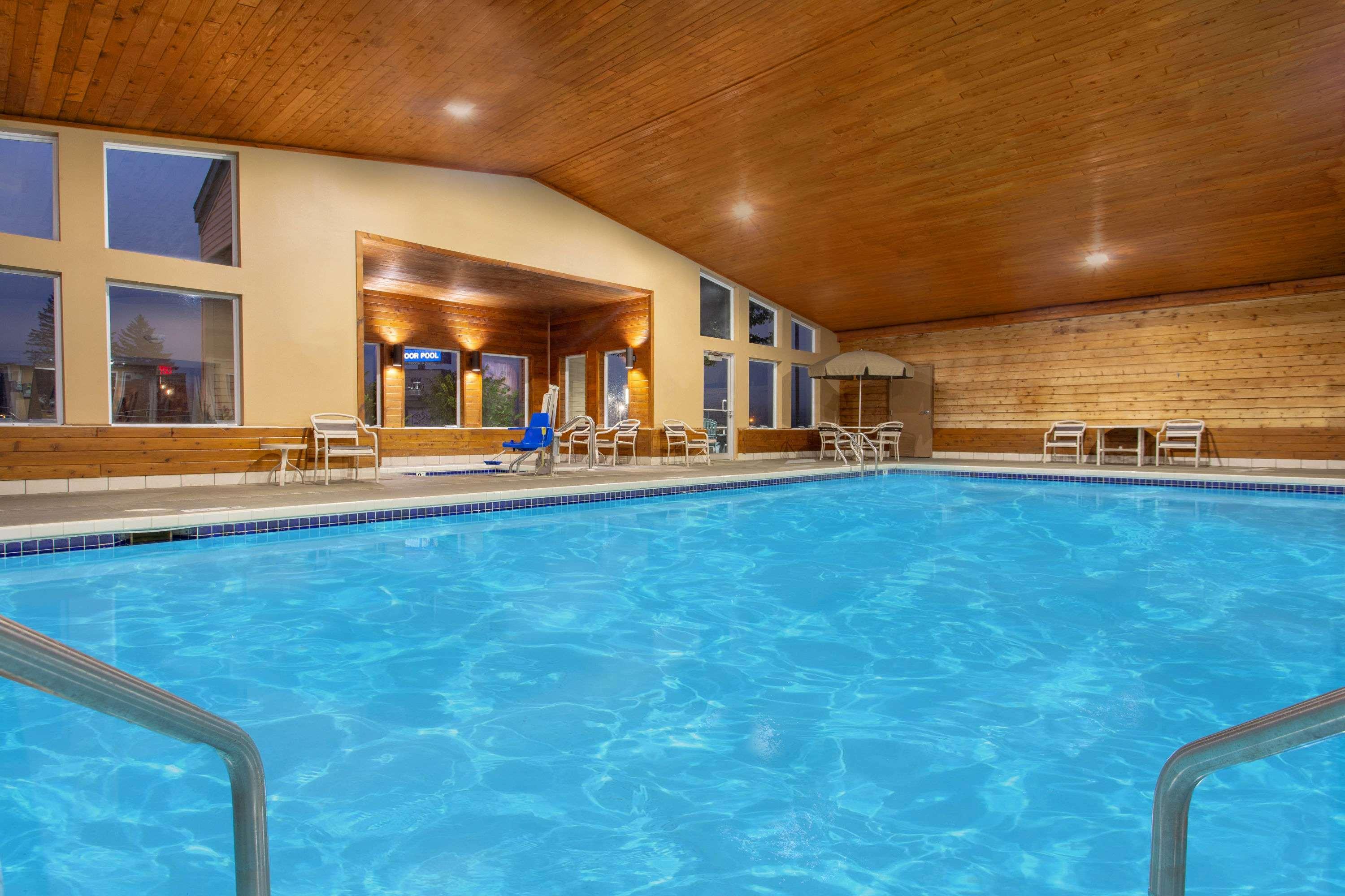 Americinn By Wyndham Boscobel Экстерьер фото